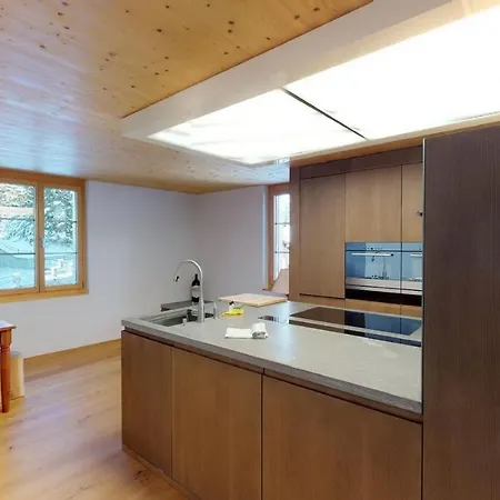 La Posta Dach-maisonette-wohnung Samedan