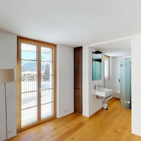 La Posta Dach-maisonette-wohnung Samedan